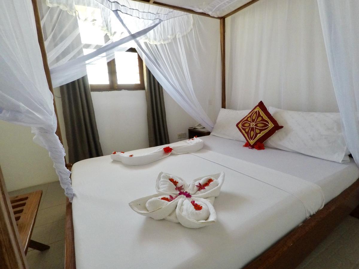 Shangani Hotel 3*