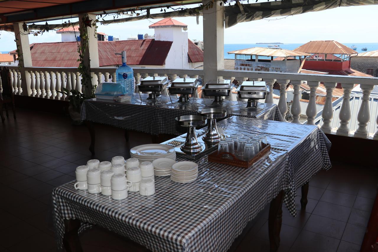 Hotel Shangani 3*